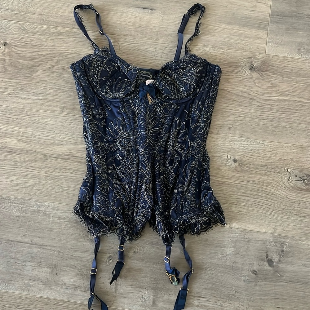 Agent Provocateur Soirée collection corset top